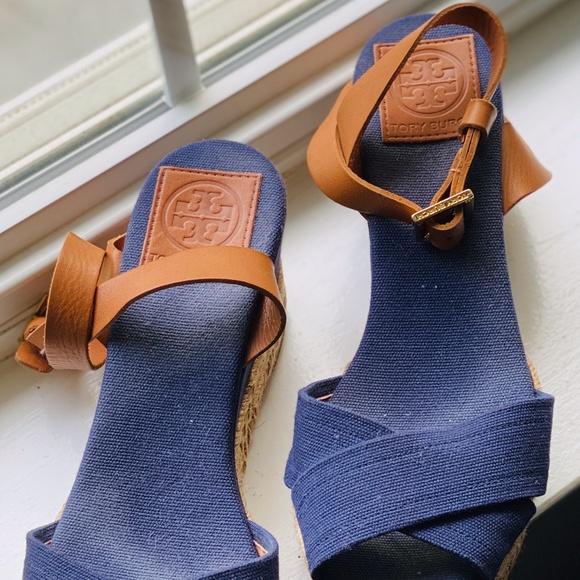 Tory Burch Wedge - Picture 1 of 4